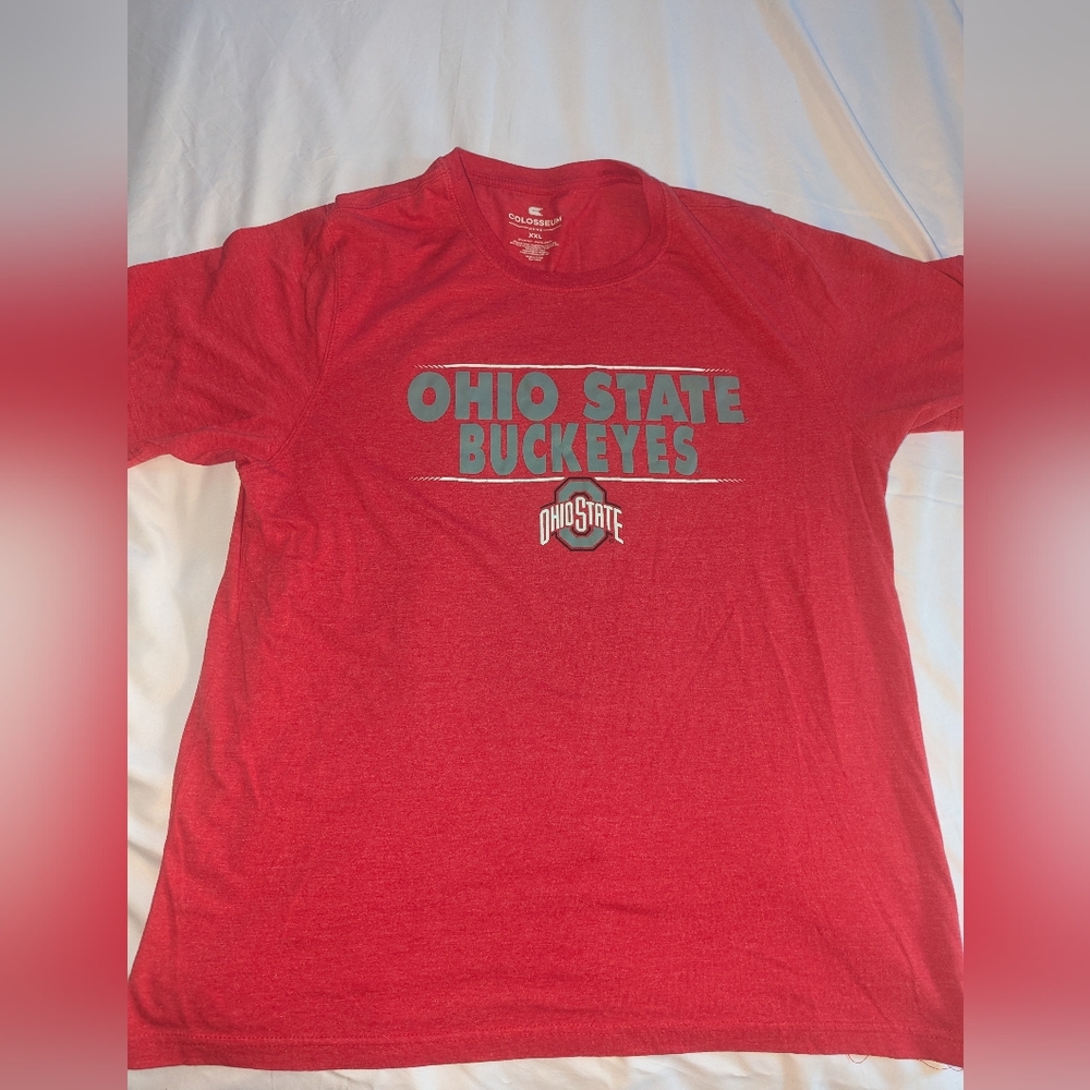 Colosseum Men's XXL Red Long Sleeve‎ Ohio State Buckeyes Geaphic Print T-Shirt
